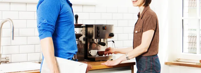 Comment détartrer une cafetière et la nettoyer à fond ?