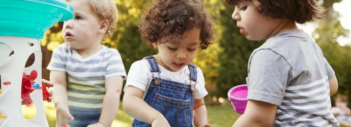 5 idées de jeux d’eau pour les enfants
